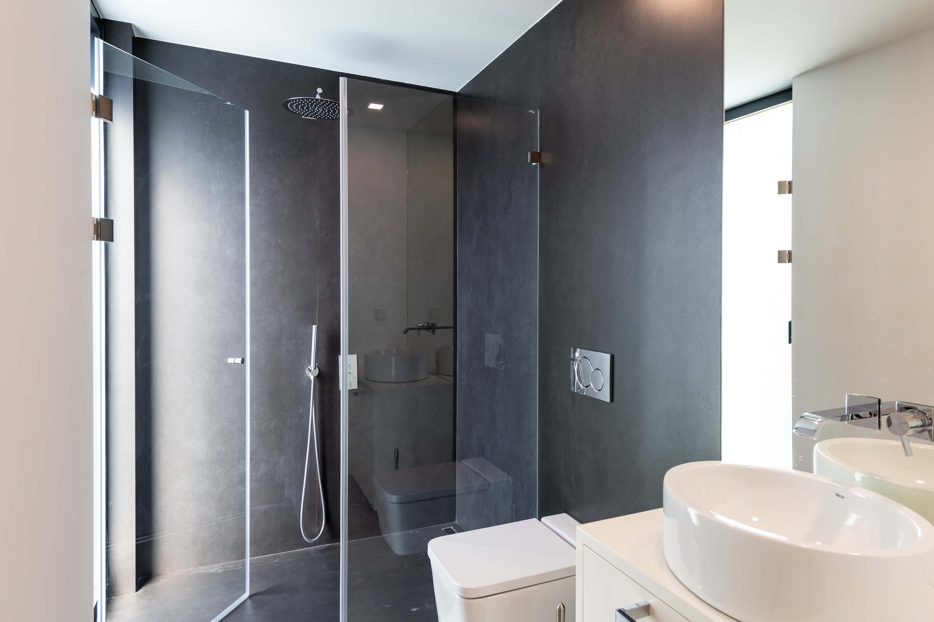 Divisórias interiores e geometria espacial, obra Janas