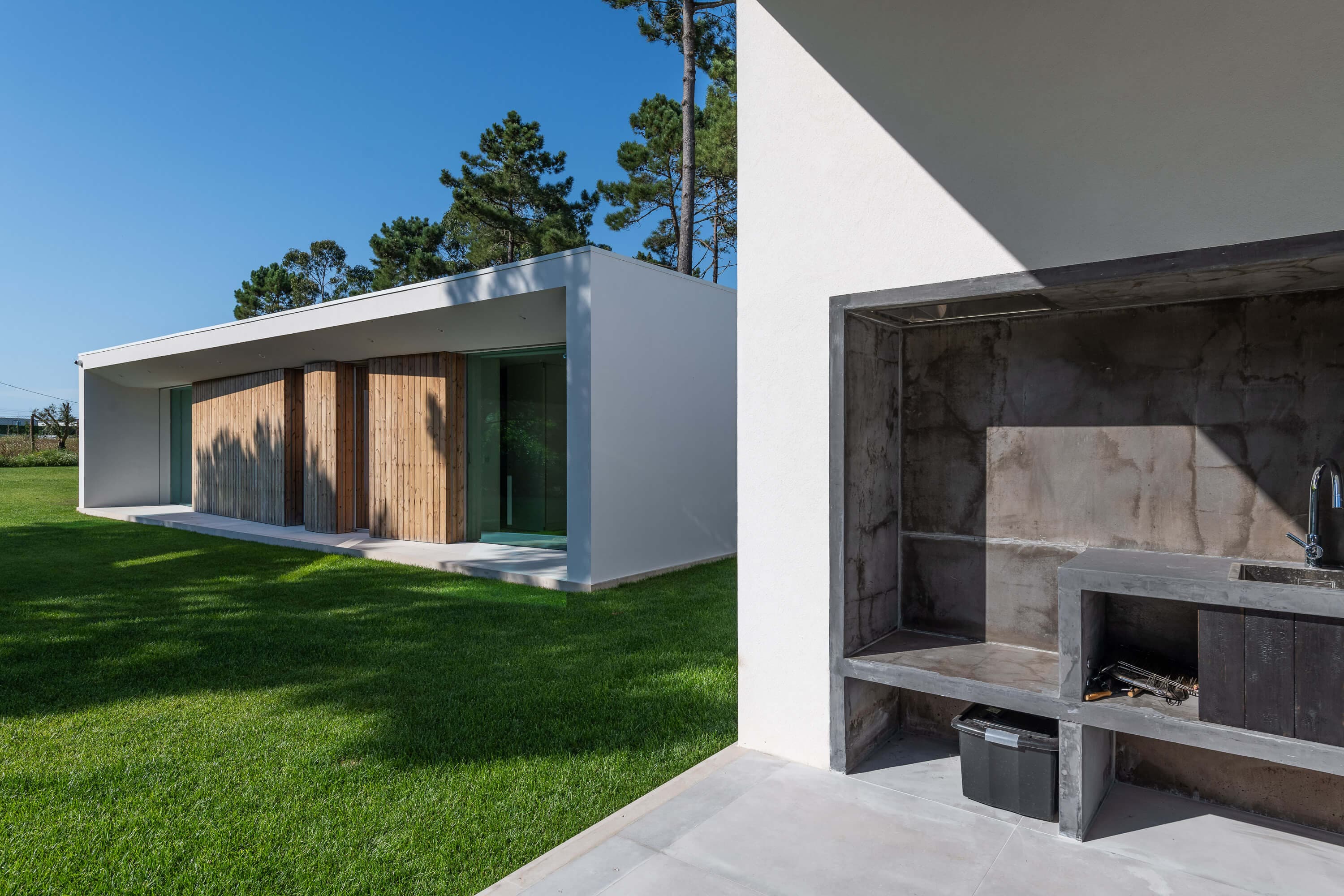 Revestimento interior em progresso, moradia Janas Sintra